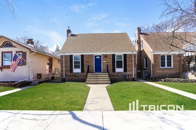 property at 4002 Raymond Ave
