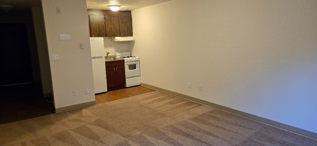 1625 Kent Des Moines Rd in Des Moines, WA - Building Photo - Building Photo