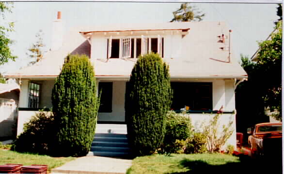 376 61st St in Oakland, CA - Foto de edificio - Building Photo