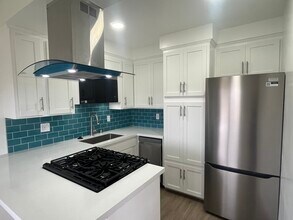 2721 Drew Ln in Lemon Grove, CA - Foto de edificio - Building Photo