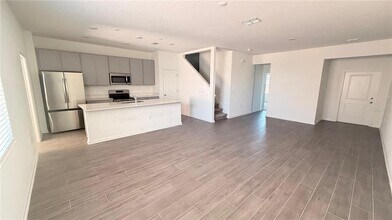 6153 Blissful St in Clermont, FL - Building Photo - Building Photo