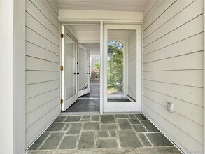 44 Travis Corners Rd in Garrison, NY - Building Photo - Building Photo