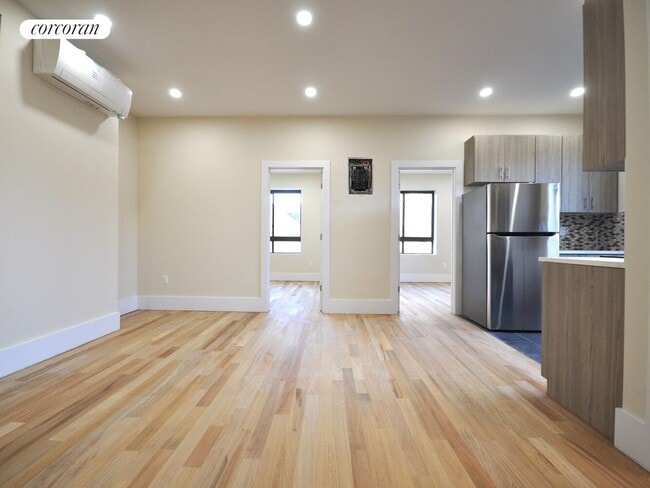 999 Clarkson Ave in Brooklyn, NY - Building Photo - Building Photo