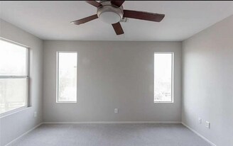 1452 Evening Song Ave in Henderson, NV - Building Photo