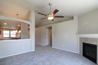 5408 W Ella Ct in Pasco, WA - Building Photo - Building Photo