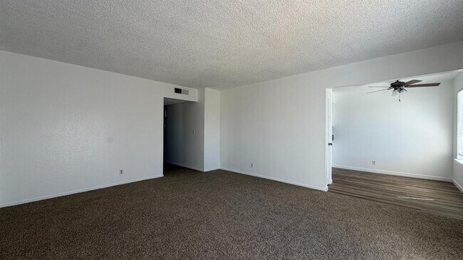 property at 2514 E Andrews Ave
