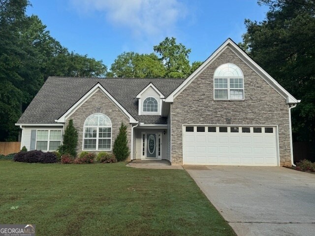 577 Deadwood Trail in Locust Grove, GA - Building Photo