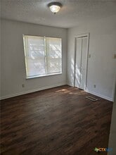 1703 N 38th St in Killeen, TX - Building Photo - Building Photo