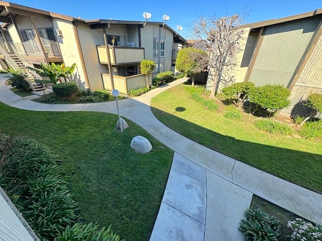 808 Coriander Dr in Torrance, CA - Foto de edificio - Building Photo