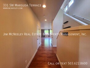 331 SW Marsuda Terrace in Beaverton, OR - Building Photo - Building Photo