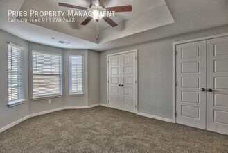 12321 S Chelsea St in Olathe, KS - Building Photo - Building Photo