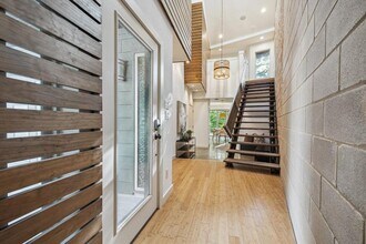 133 Frederick St in Austin, TX - Building Photo - Building Photo