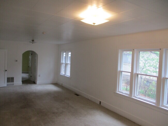 419 E 6th St in Walsenburg, CO - Building Photo - Building Photo