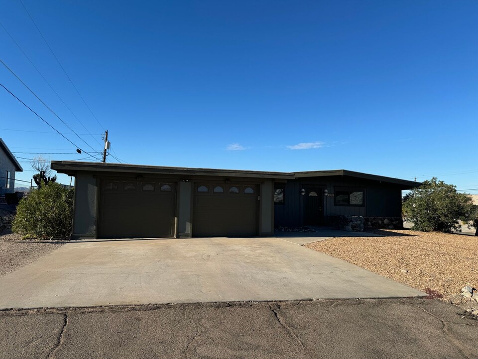 2922 Bonita Ln in Lake Havasu City, AZ - Building Photo