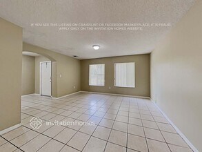16601 SW 96th Terrace in Miami, FL - Building Photo - Building Photo