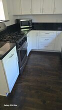 22305 Schoolcraft St in Los Angeles, CA - Building Photo - Building Photo