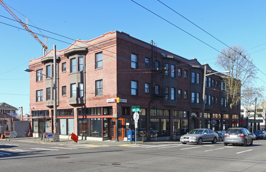 The Chester Apartments in Seattle, WA - Foto de edificio