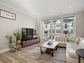 22 Brentwood Cir in Danbury, CT - Building Photo - Building Photo