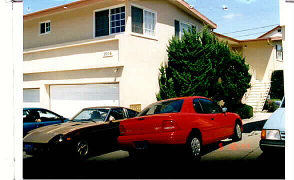 8106 Lincoln Blvd in Los Angeles, CA - Building Photo