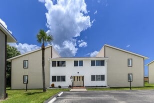 22481 Westchester Blvd in Port Charlotte, FL - Building Photo