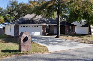 6716 Joy St in Milton, FL - Building Photo