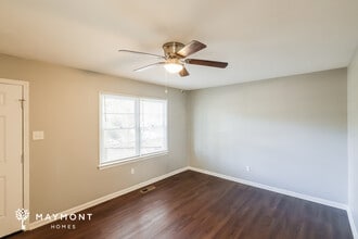 5207 Pinedale Dr in Northport, AL - Building Photo - Building Photo