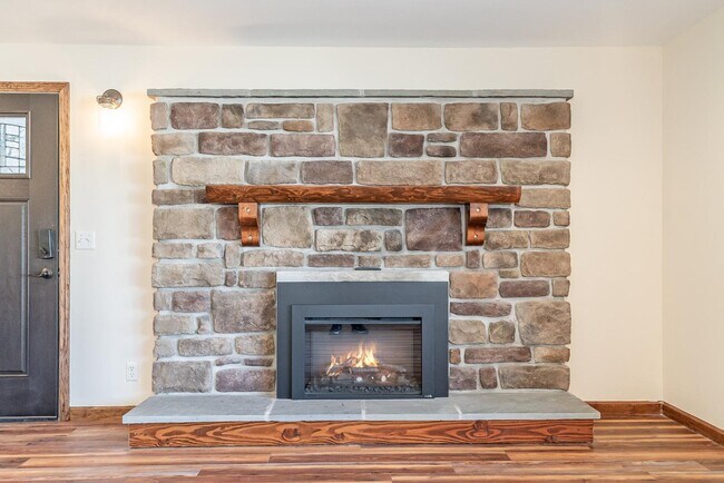 9 Log Cabin Ter in Sparta, NJ - Building Photo - Building Photo
