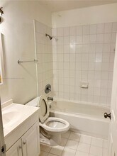 300 NW 114th Ave in Miami, FL - Building Photo - Building Photo