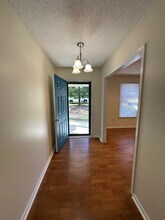 3005 Red Fox Rd in Trent Woods, NC - Building Photo - Building Photo