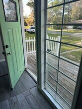 4622 Suffolk Ave in Jacksonville, FL - Foto de edificio - Building Photo