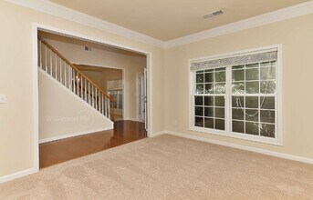 8827 SedgeBurn Dr in Charlotte, NC - Building Photo - Building Photo