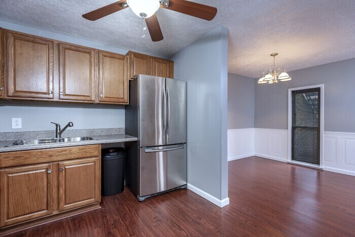 555 N Dupont Ave-Unit -C71 in Nashville, TN - Building Photo