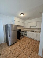 16041 NE 19th Ct in North Miami Beach, FL - Building Photo - Building Photo
