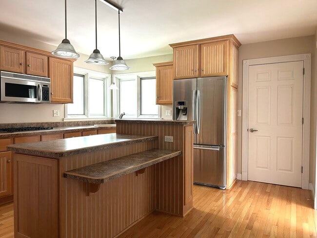 1402 Lakeview Dr in Mendota, IL - Building Photo - Building Photo