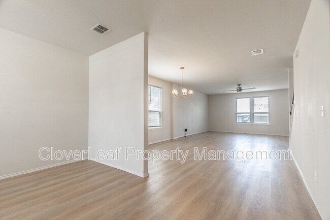 27411 Bighorn Sheep in Boerne, TX - Building Photo - Building Photo