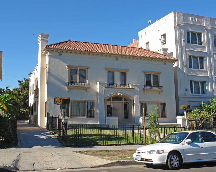 1221--1223 S Norton Ave in Los Angeles, CA - Foto de edificio