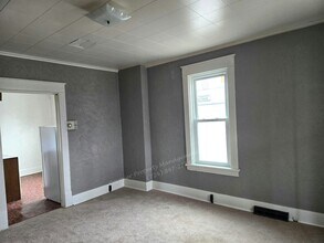 331 W North St in Butler, PA - Building Photo - Building Photo