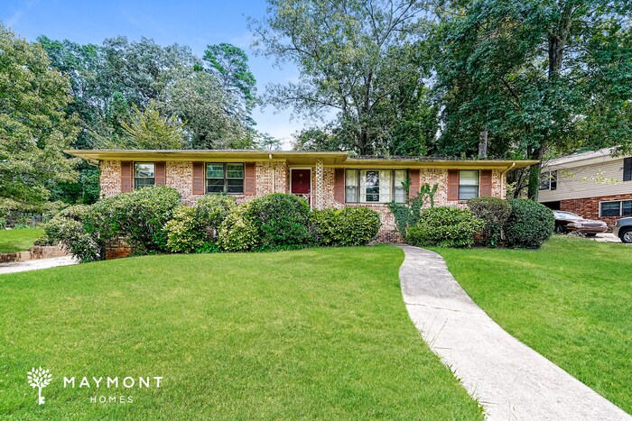 617 Valley Dr in Birmingham, AL - Building Photo