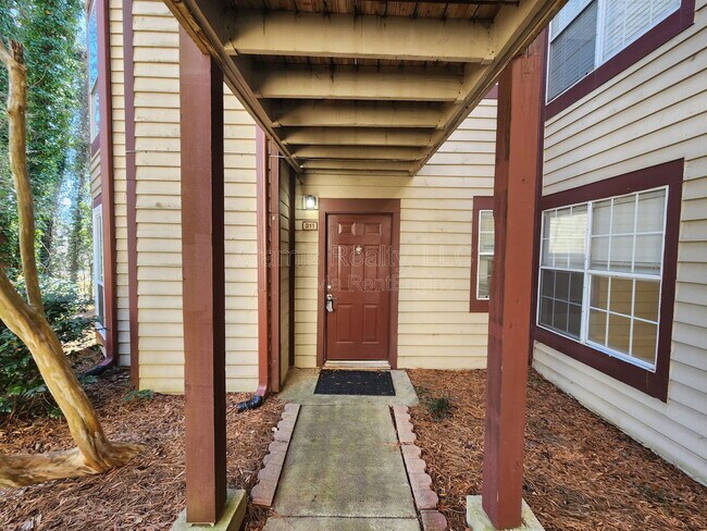 311 Hawkstone Way in Alpharetta, GA - Building Photo - Building Photo