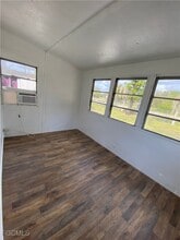 4900 Tice St in Ft. Myers, FL - Building Photo - Building Photo