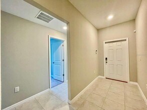 12964 Wildflower Meadow Dr in Riverview, FL - Building Photo - Building Photo