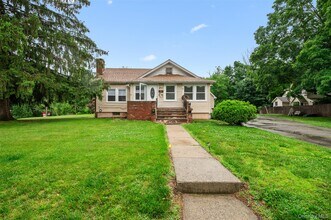 5 Lincoln St in Sloatsburg, NY - Building Photo - Building Photo