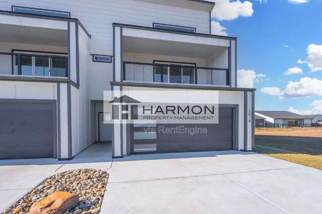 property at 2078 N Reece Ct