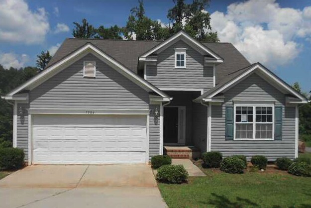 7504 Melstrand Way in Charlotte, NC - Building Photo