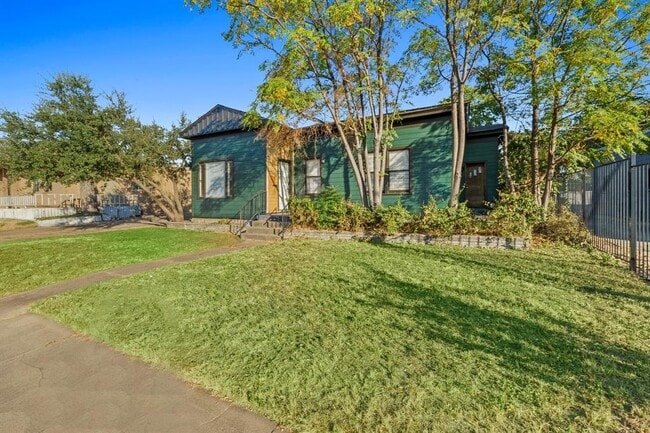 1308 E 12th St in Austin, TX - Building Photo - Building Photo