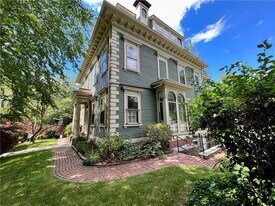 367 Benefit St in Providence, RI - Building Photo