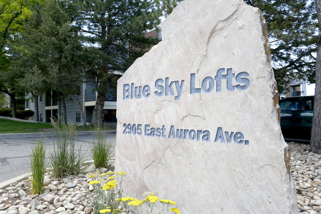 Blue Sky Lofts in Boulder, CO - Foto de edificio - Building Photo