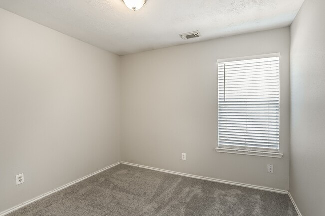 19830 Bettencourt Ln