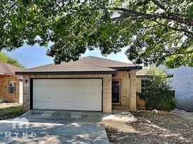 6614 Estes Flats in San Antonio, TX - Building Photo