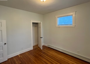 17 Townsend St, Unit 1 in Boston, MA - Building Photo - Building Photo